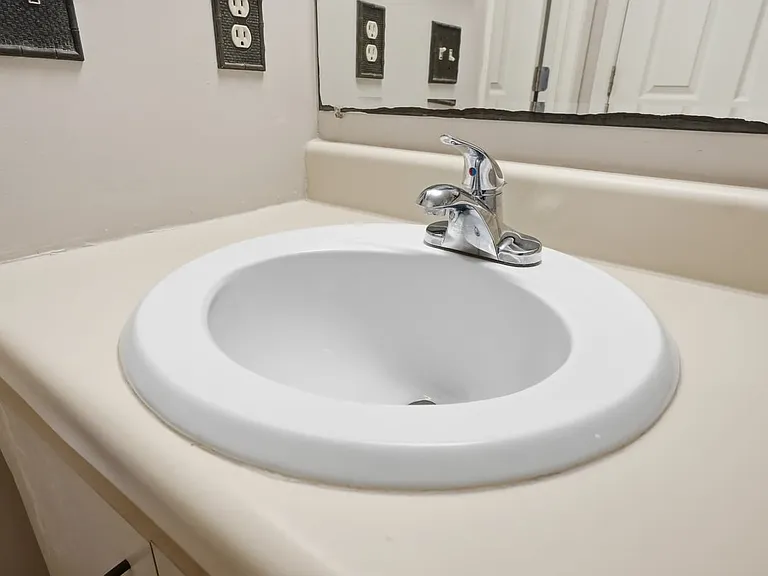1330 Miracle Strip Pkwy SE #208 — Photo 31