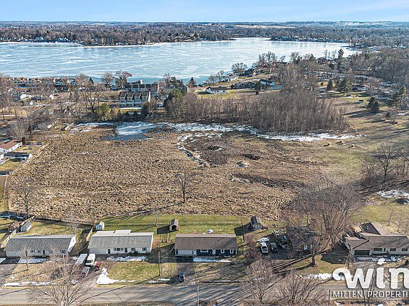 4th image of 7226 Little Paw Paw Lake Rd