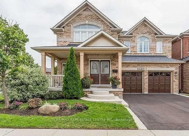6 bed, $4,850 — Photo 1