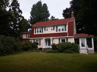 566 Spring Green Rd, Warwick, RI 02888