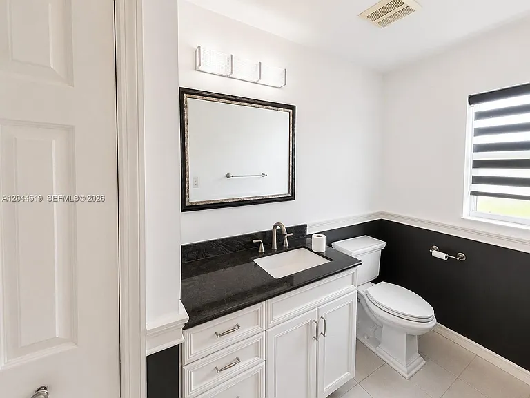 547 High Hawk Cir — Photo 14