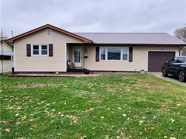 307 Brown St, Ravenswood, WV 26164