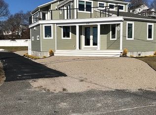 216 Giants Neck Rd, Niantic, CT 06357