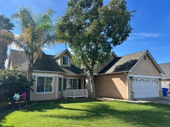 1549 Muscat Pl, Hanford, CA 93230