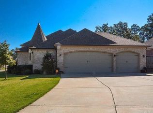 19 Tournay Cir, Little Rock, AR 72223