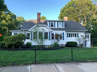3 Hollywood Rd, West Roxbury, MA 02132