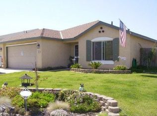 1267 E Donnybrook Pl, Hanford, CA 93230