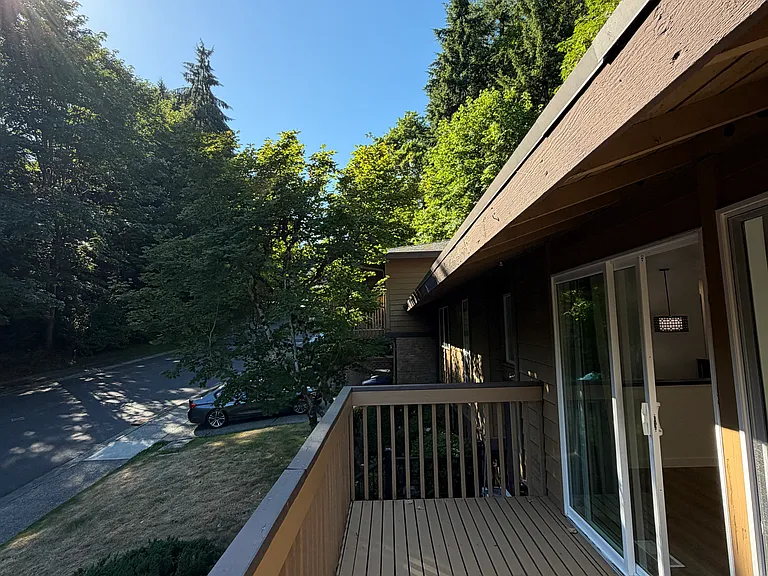 17008 NE 2nd Pl — Photo 14