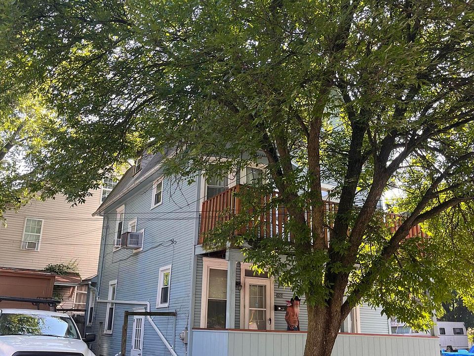 2nd image of 1900 11th St