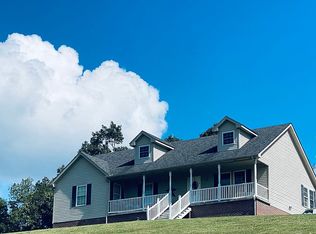 5256 Old Hartsville Rd, Scottsville, KY 42164