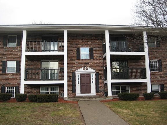 2nd image of 14 Walker Rd APT 6