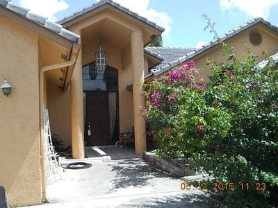 11961 NW 24th St, Plantation, FL, 33323