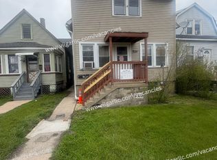 610 W 144th St #2, East Chicago, IN 46312