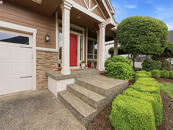 2nd image of 2454 Egret Ave