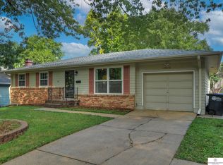 12608 Holmes St, Omaha, NE 68137