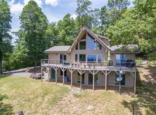 1124 Gateway Pkwy, Old Fort, NC 28762