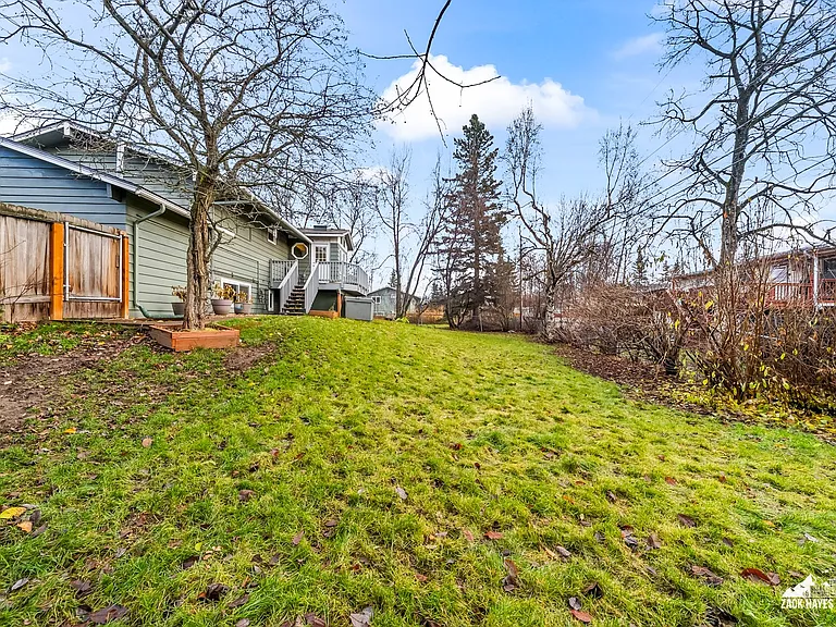 3868 Shannon Cir — Photo 51
