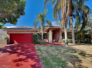 3903 NW 55th St, Pompano Beach, FL 33073