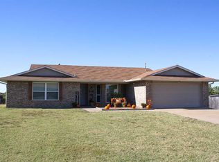 114 SW 75th St, Lawton, OK 73505