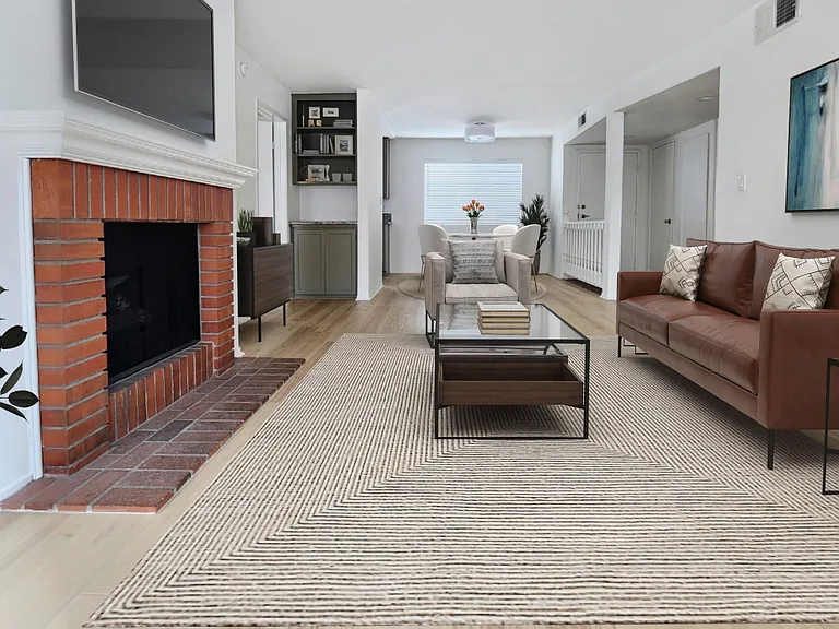 1810 Malcolm Ave #206 — Photo 4