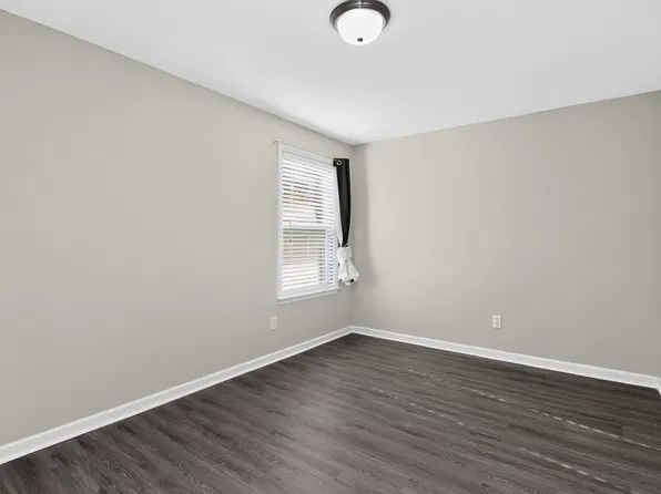 353 Moses Rhyne Dr, Mount Holly, NC 28120