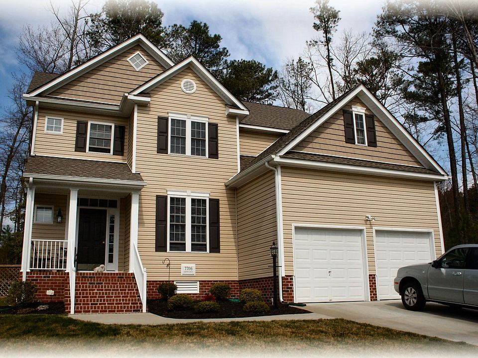 7706 Hampton Manor Court