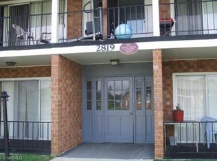 2819 N Ohenry Blvd APT G, Greensboro, NC 27405