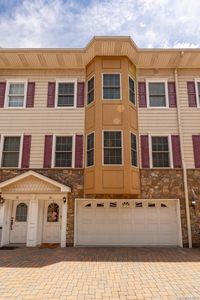330 Maple Avenue #27, Westbury, NY, 11590