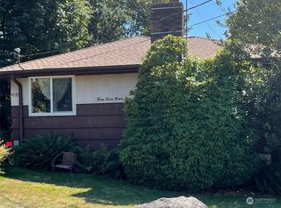 4729 S Victor St, Seattle, WA 98178