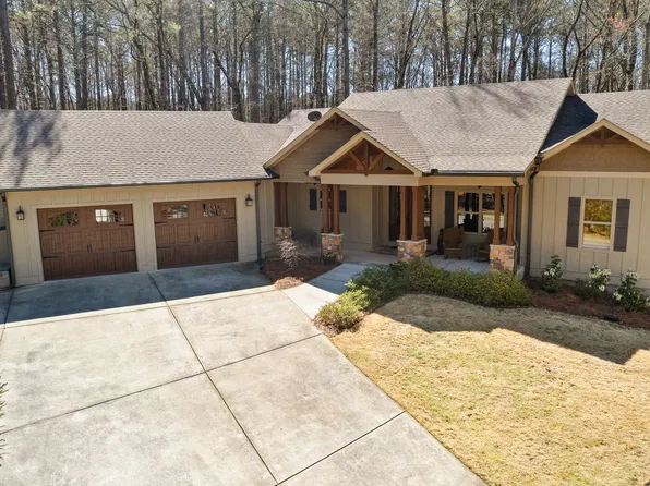 253 Providence Rd, Fayetteville, GA 30215