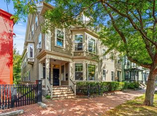 356 Essex St #1, Salem, MA 01970