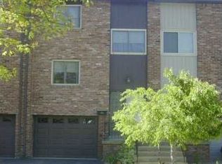 111 Pat Mews Dr, Wilmerding, PA 15148