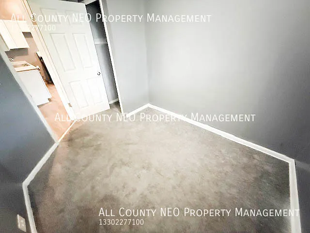 2048 W 100th St #1 — Photo 18