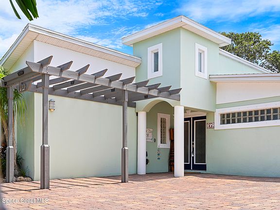 4th image of 1732 Bay Shore Dr