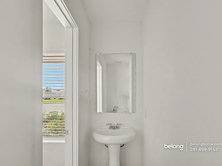 21523 Casavatore Dr — Photo 12