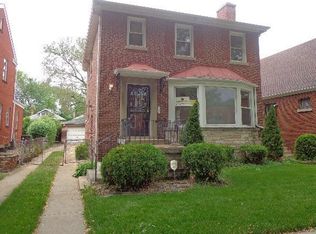 8230 S Oglesby Ave, Chicago, IL