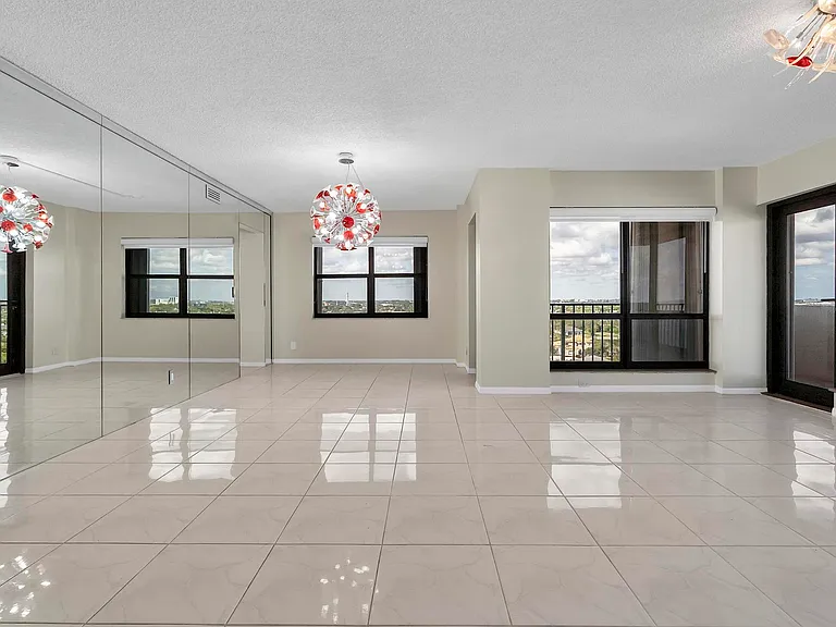 5000 N Ocean Blvd #1102 — Photo 7