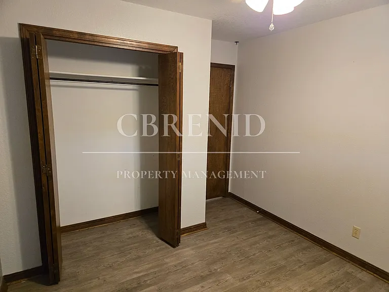 4615 Wheatland St — Photo 8
