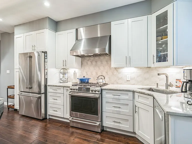 1153 N Hancock St — Photo 12