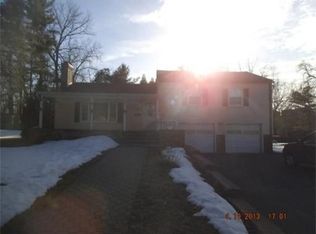 184 Lancashire Rd, Springfield, MA 01104