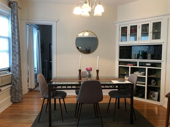 2nd image of 4605 N Wolcott Ave #10