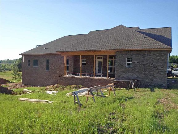 4th image of 1025 Thistlewood Dr
