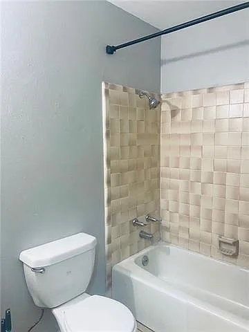 1307 Hooks Dr #B — Photo 15