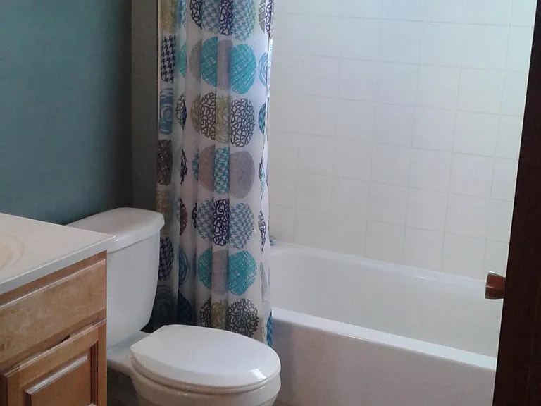 3217 N Smith St — Photo 6