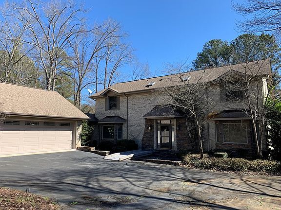 2nd image of 431 Waterside Dr