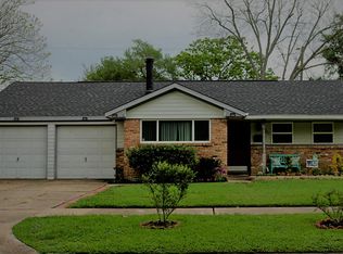 2717 Dewberry Ln, Pasadena, TX 77502