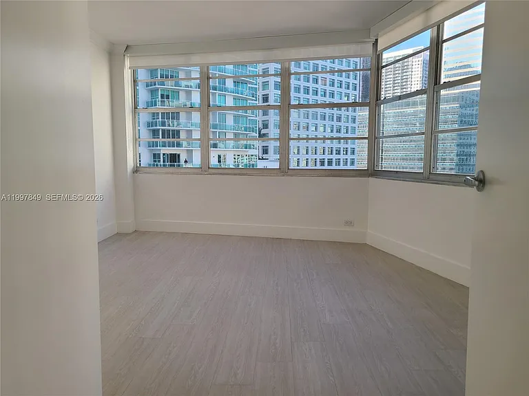 999 Brickell Bay Dr #1207 — Photo 18