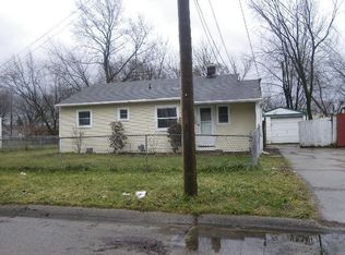 32323 Kalamazoo St, Westland, MI
