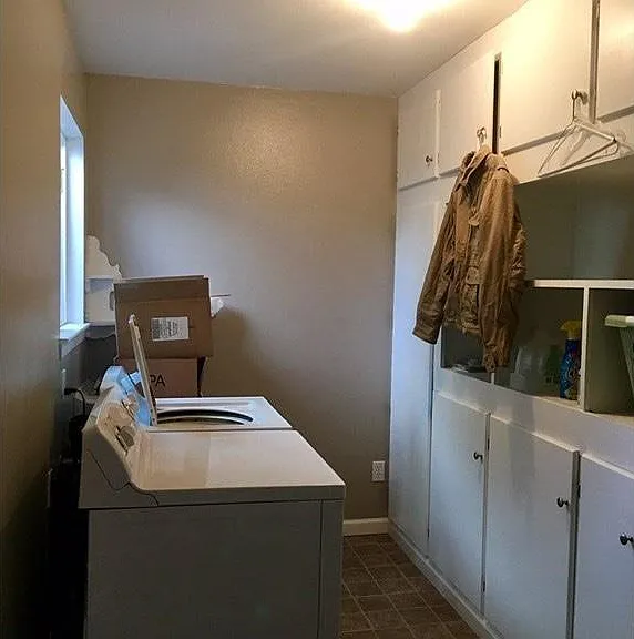 995 Carmel St — Photo 12