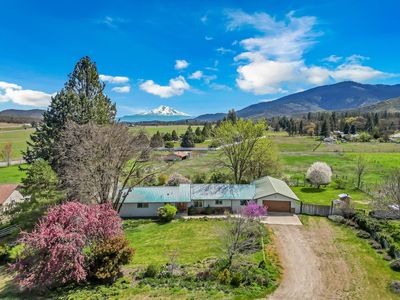 300 Westside Ct, Yreka, CA, 96097